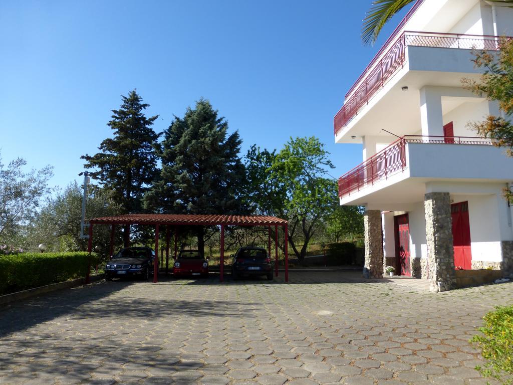 B&B Diamante Nissoria Extérieur photo