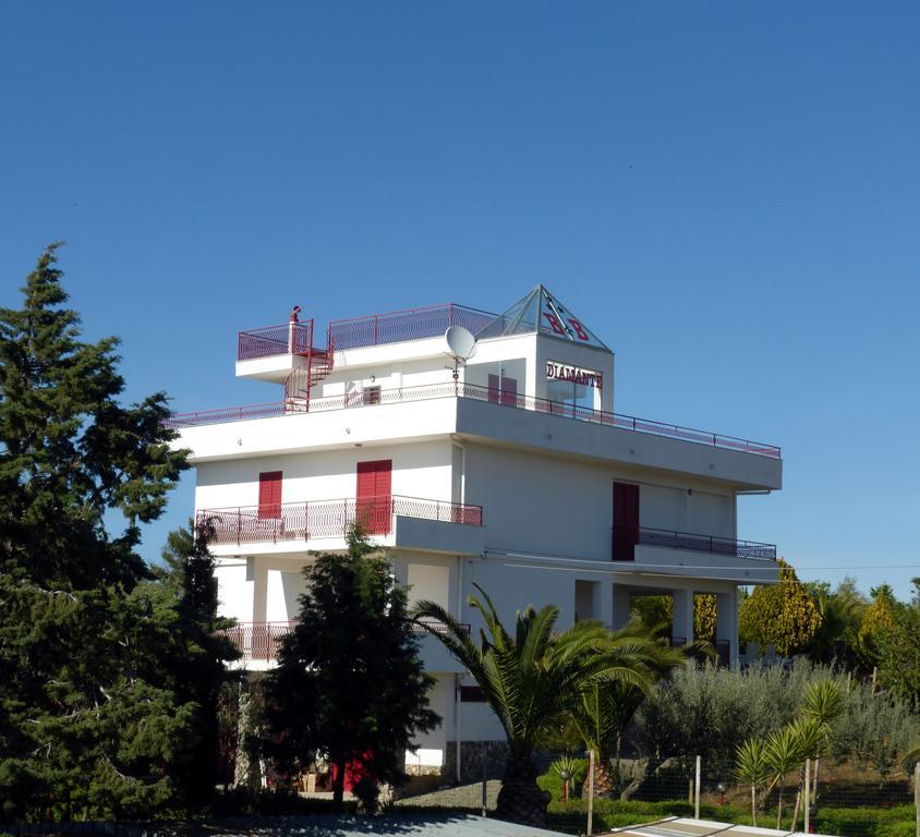 B&B Diamante Nissoria Extérieur photo