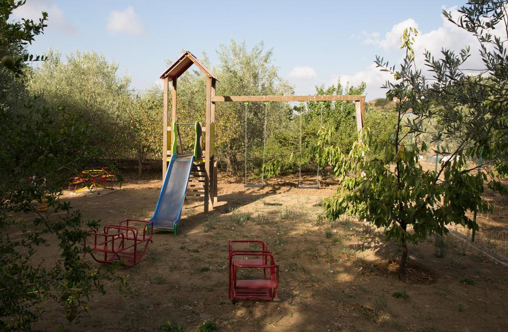 B&B Diamante Nissoria Extérieur photo